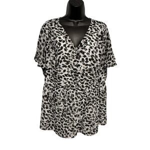 Lane Bryant Womens Black White Blouse Size 18 Lined